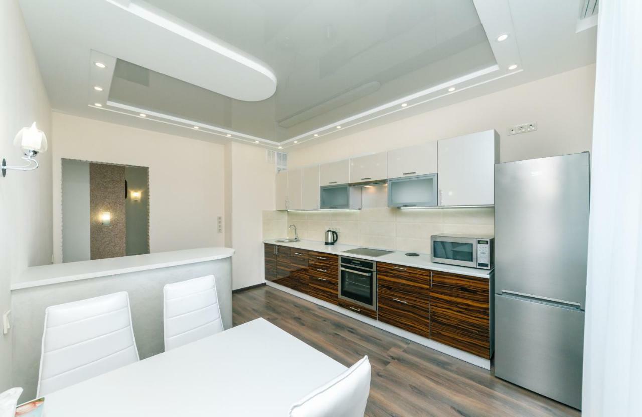 Люкс Апартаменты С 3 Комнатами Княжий Затон Kyiv Exterior foto