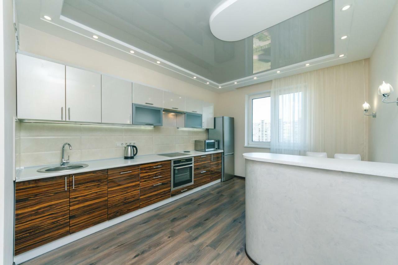 Люкс Апартаменты С 3 Комнатами Княжий Затон Kyiv Exterior foto